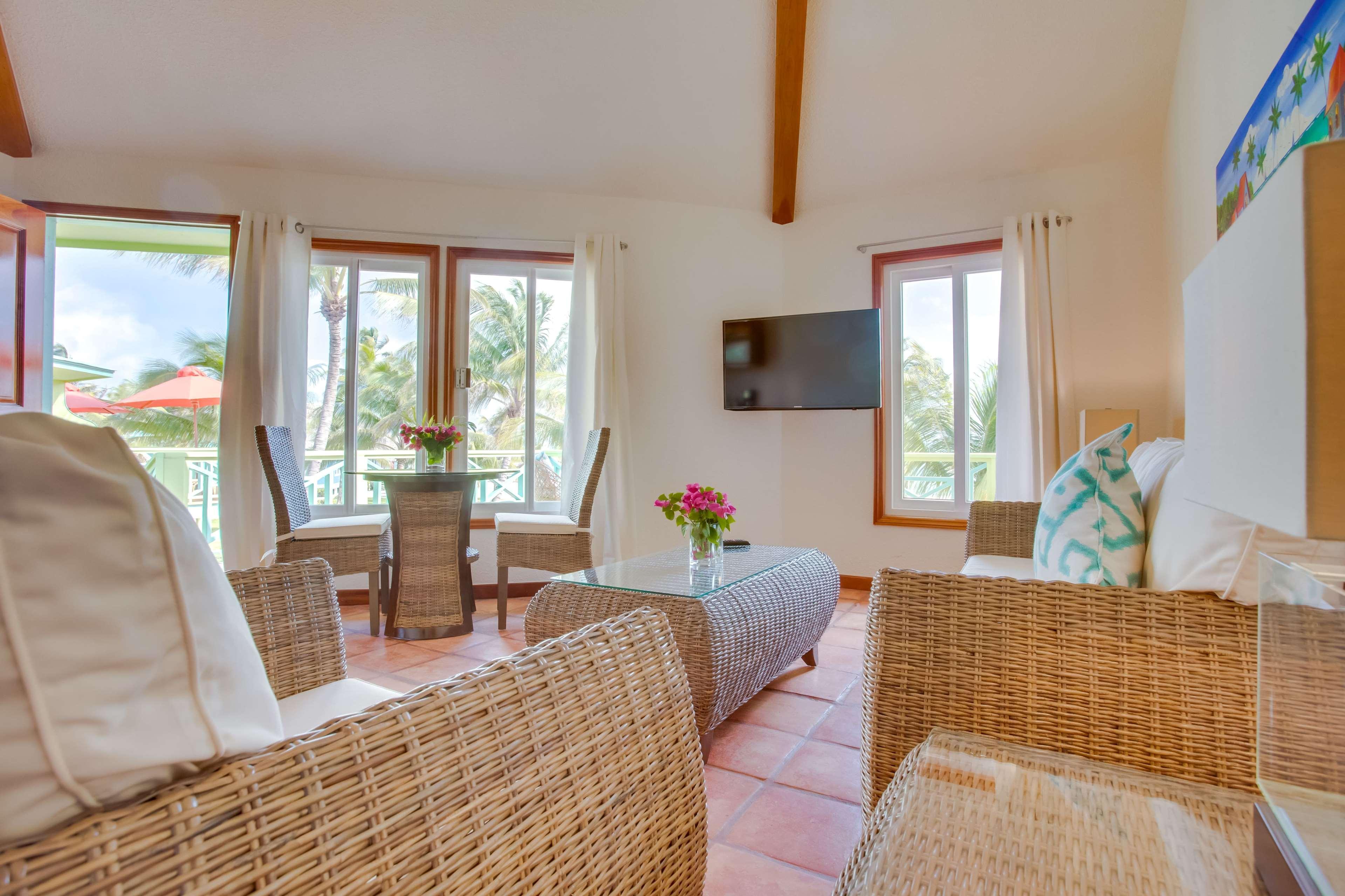 Costa Blu Beach Resort, Trademark Collection By Wyndham (Adults Only) San Pedro  Ngoại thất bức ảnh