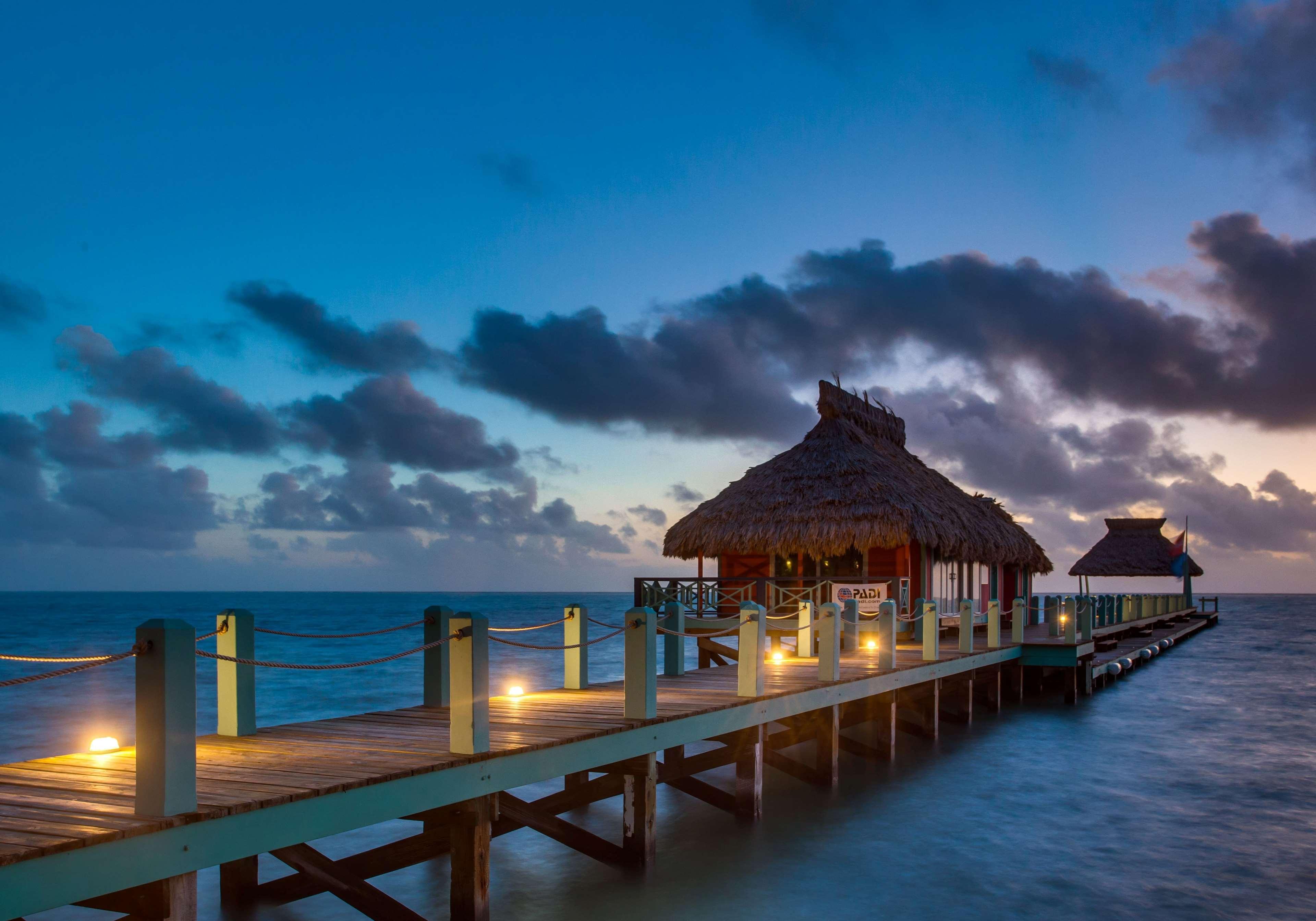 Costa Blu Beach Resort, Trademark Collection By Wyndham (Adults Only) San Pedro  Ngoại thất bức ảnh